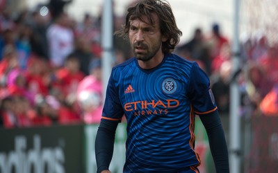 星空电竞独家-亚马尔任意球直接破门